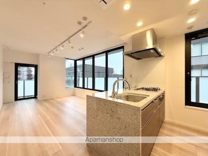 ルネサンス赤坂プレミアムコート[1LDK/42.75m2]のリビング・居間1