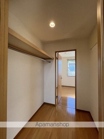 リースランド今 A棟の内装写真