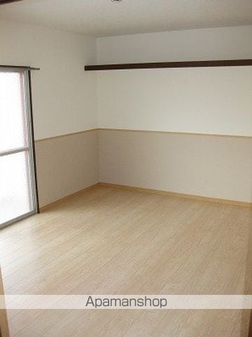 ロイヤルコート鴨池の内装写真