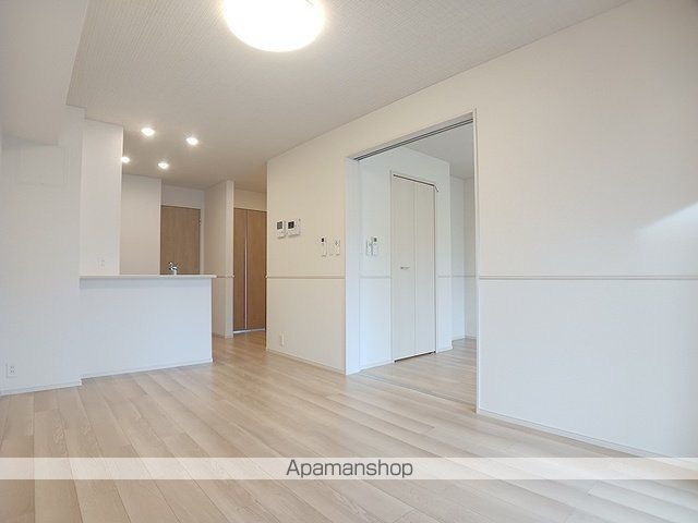 メイプルヒルズの内装写真