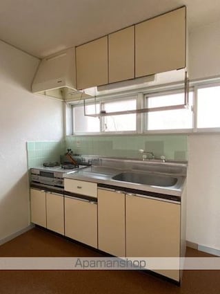 香川県高松市福岡町２丁目[2K/37.8m2]のキッチン