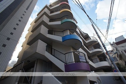 コスモリード四谷三丁目（旧モンセラート四谷）[1R/18.65m2]の外観3