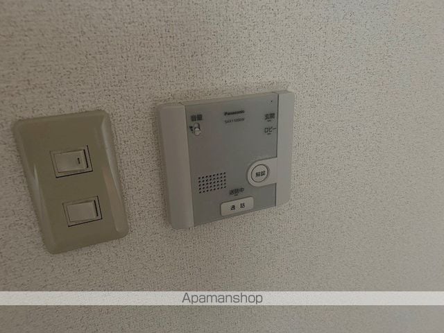 クリヨンIIの内装写真