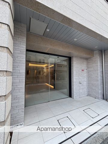スプランディッド玉造DUEの玄関写真