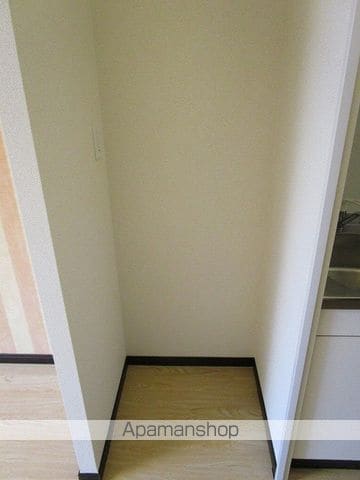 コニファー西大畑の内装写真