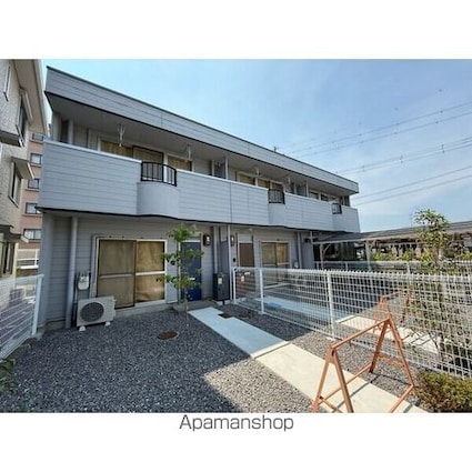 テラスハウス井上[2LDK/62.34m2]の外観1