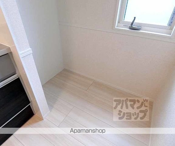 太秦レジデンス E棟の内装写真