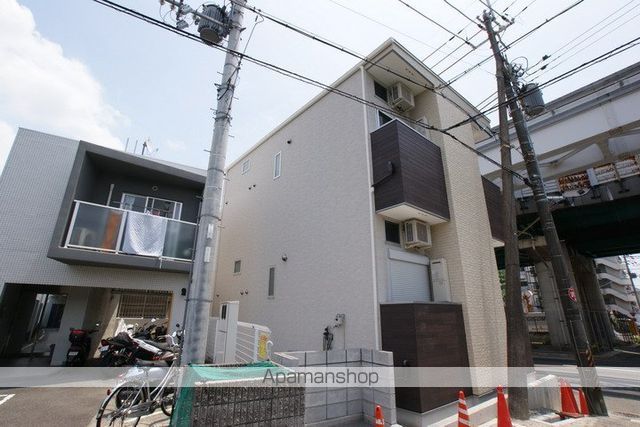 コーポ美らの外観写真