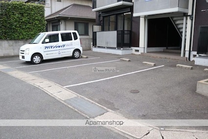メゾンシーサイド[2DK/43.75m2]の駐車場