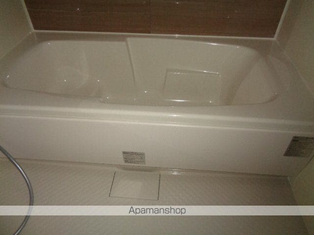 マルベリー ヒルズ IIの内装写真