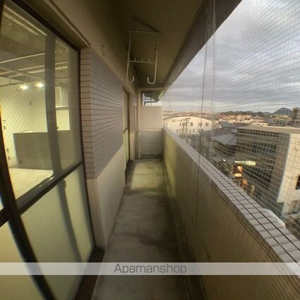 カサベルデ[1R/56.15m2]のバルコニー