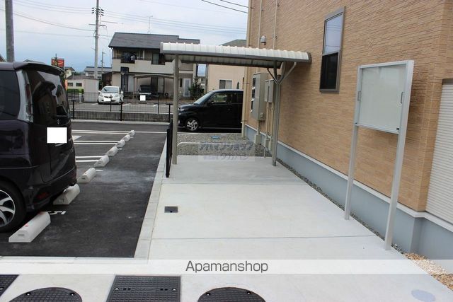 グレイスパラッツォBの玄関写真
