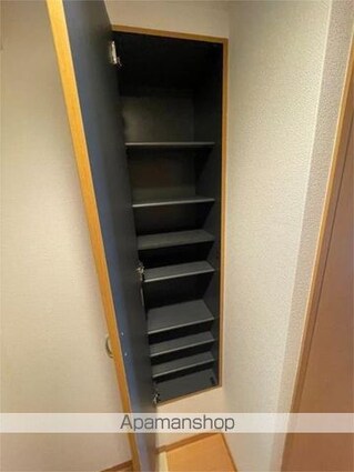 フランディル[1K/31.74m2]の収納