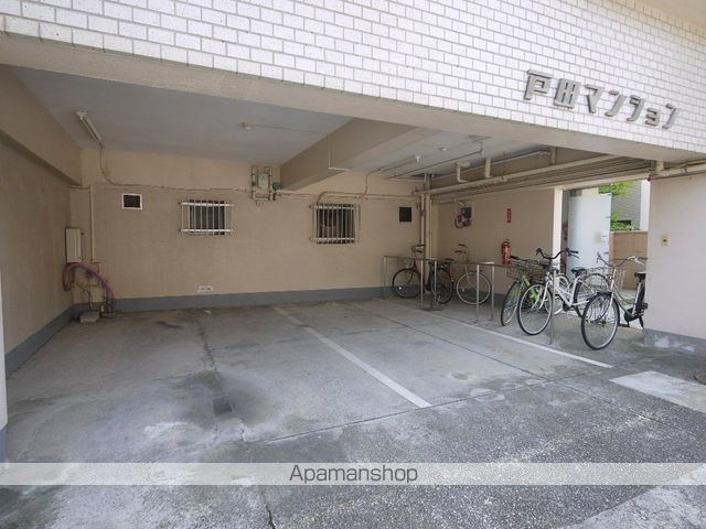 戸田マンションの外観写真