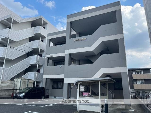 トゥインクルの外観写真