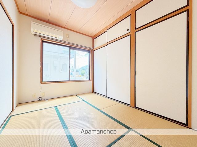 浜松市浜名区 2階建 築35年の内装写真