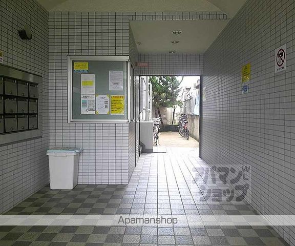 エルシティ大塚の玄関写真