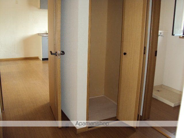 シェモア元町B棟の内装写真