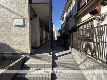 レオパレスアンソレイユ[1K/19.87m2]のエントランス