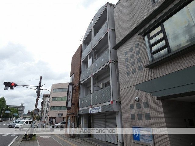 KMビルの外観写真