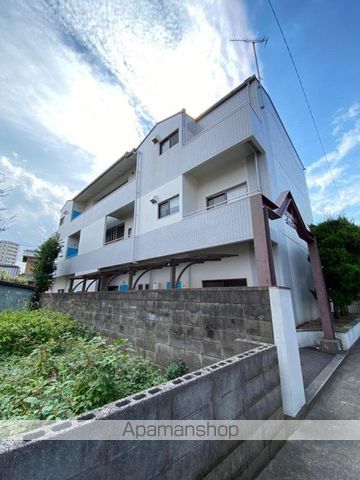 室町ハイツの外観写真
