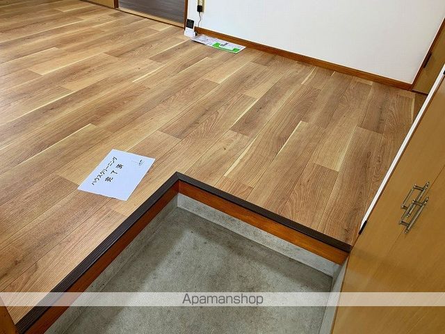 アルファルス2の内装写真