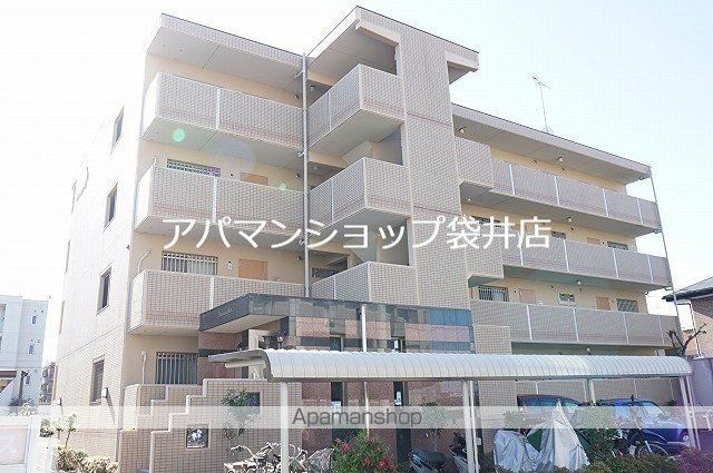 ハミングバードの外観写真