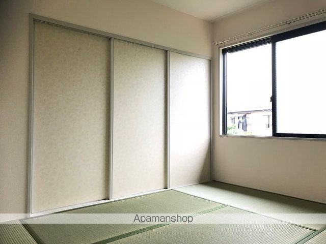 センターフィールド宝塚Iの内装写真