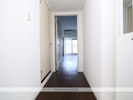 フォレシティ新栄[1LDK/40.95m2]の玄関