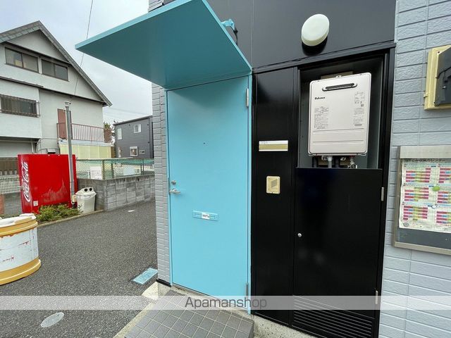 レオパレス湘南Bの玄関写真