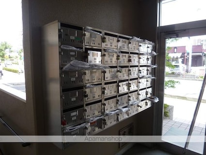 滋賀県草津市追分南２丁目[3LDK/66.08m2]の共用部1