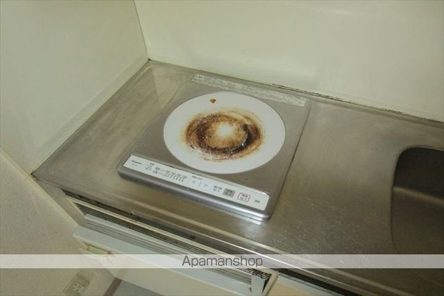 SINGLE QUARTERS 西賀茂の内装写真