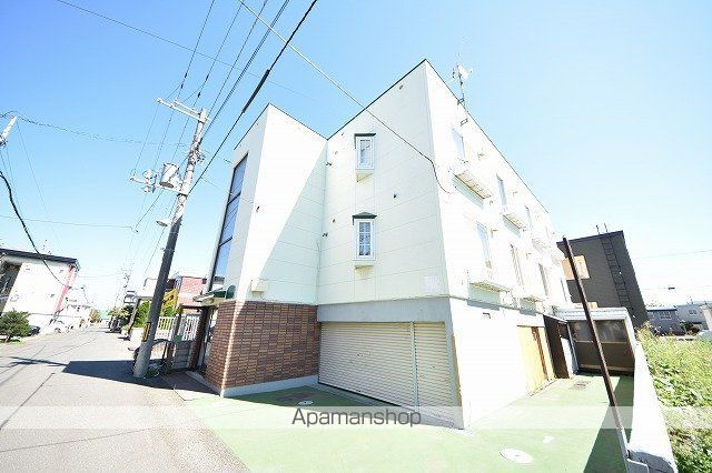 レジデンス2416の外観写真