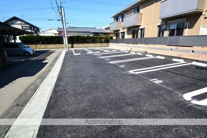 熊本県八代市横手新町[2DK/57.8m2]の駐車場1