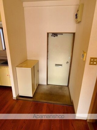 レーヌ姫子　Ｅ[2DK/38.61m2]の玄関