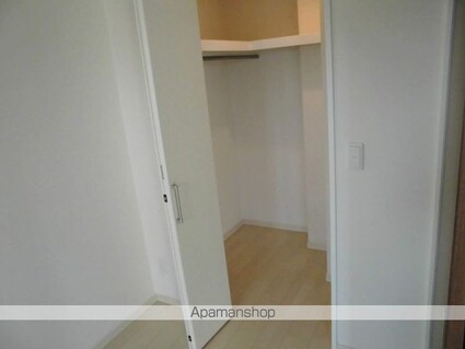 ピュアシンフォニー[1LDK/40.27m2]の収納