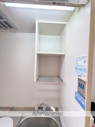 フォースアベニューの内装写真