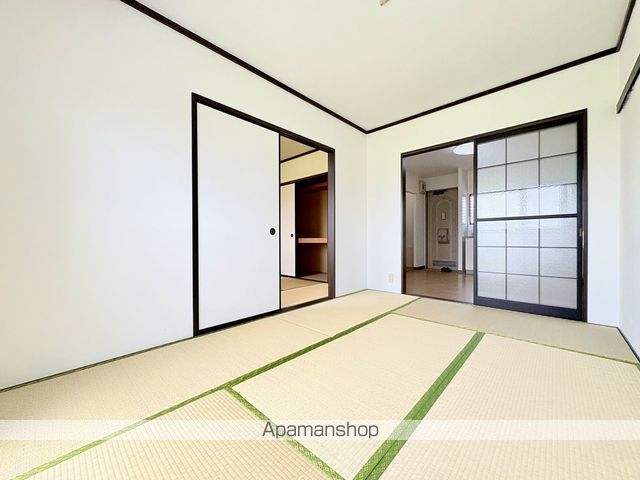 ハイツ三田の内装写真