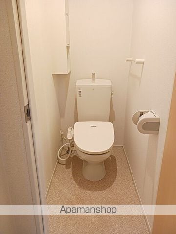 フロスト フラワーズ IIIの内装写真