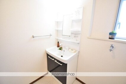 クレストヤマ[2K/45.54m2]の洗面所