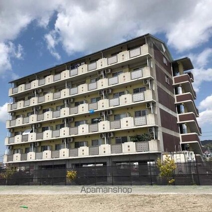 滋賀県湖南市平松北３丁目[3LDK/68.36m2]の外観2