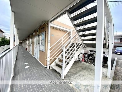 レオパレスクレール[1K/22.35m2]の共用部6