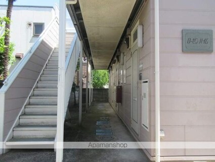 東京都杉並区高円寺北３丁目[1R/20m2]のエントランス2