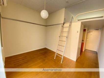 メゾン松島町[1K/19.87m2]のリビング・居間