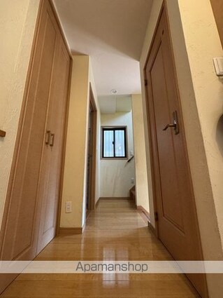 奥沢戸建[1SLDK/126.73m2]の内装2