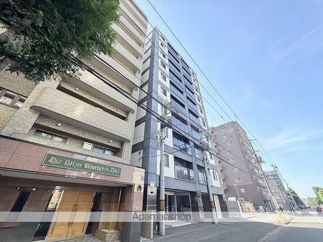 MODENA近代美術館の外観写真