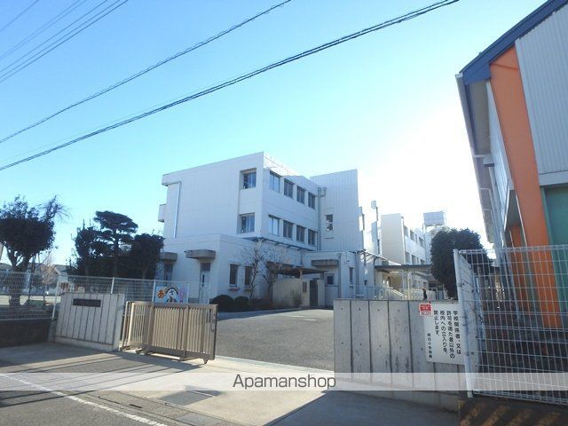 アザレア Cの周辺写真