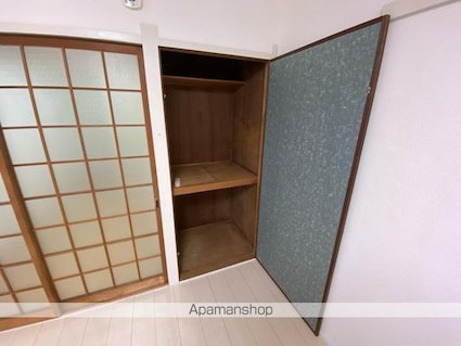 コートオリーブⅢ[1K/19.44m2]の収納