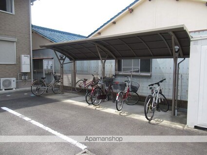 イル　デ　パン　Ａ棟[2LDK/53.96m2]の共用部1