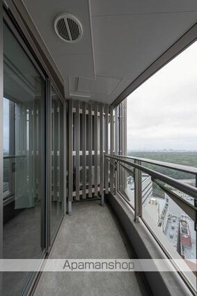 パークコート神宮北参道　ザ　タワー[2LDK/70.76m2]のバルコニー